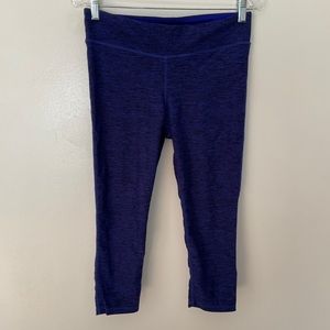 Athletic Speed Dri Cropped Leggings | Size Medium | Purple Speckle Print